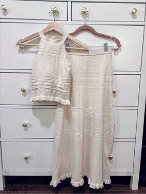 Air Space Halter Top & Maxi Skirt Knit Set in S - Cream White